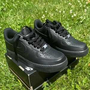 Nike Air Force 1 Low